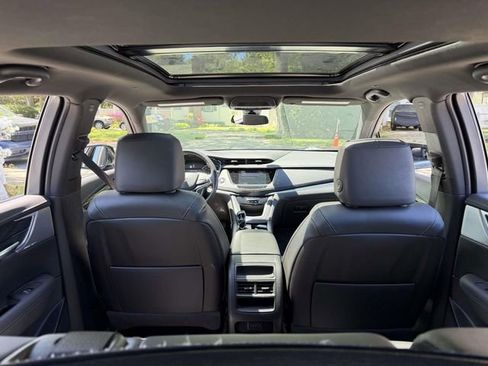 Used 2023 Cadillac XT5 Premium Luxury AWD/4WD image 12