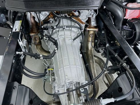 New 2026 Isuzu NPR RWD image 18