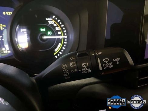 Used 2025 Jeep Wrangler Unlimited Sahara w/ Safety Group image 31