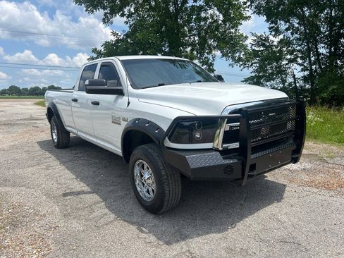 Used 2018 RAM 3500 Tradesman w/ Chrome Appearance Group AWD/4WD image 1