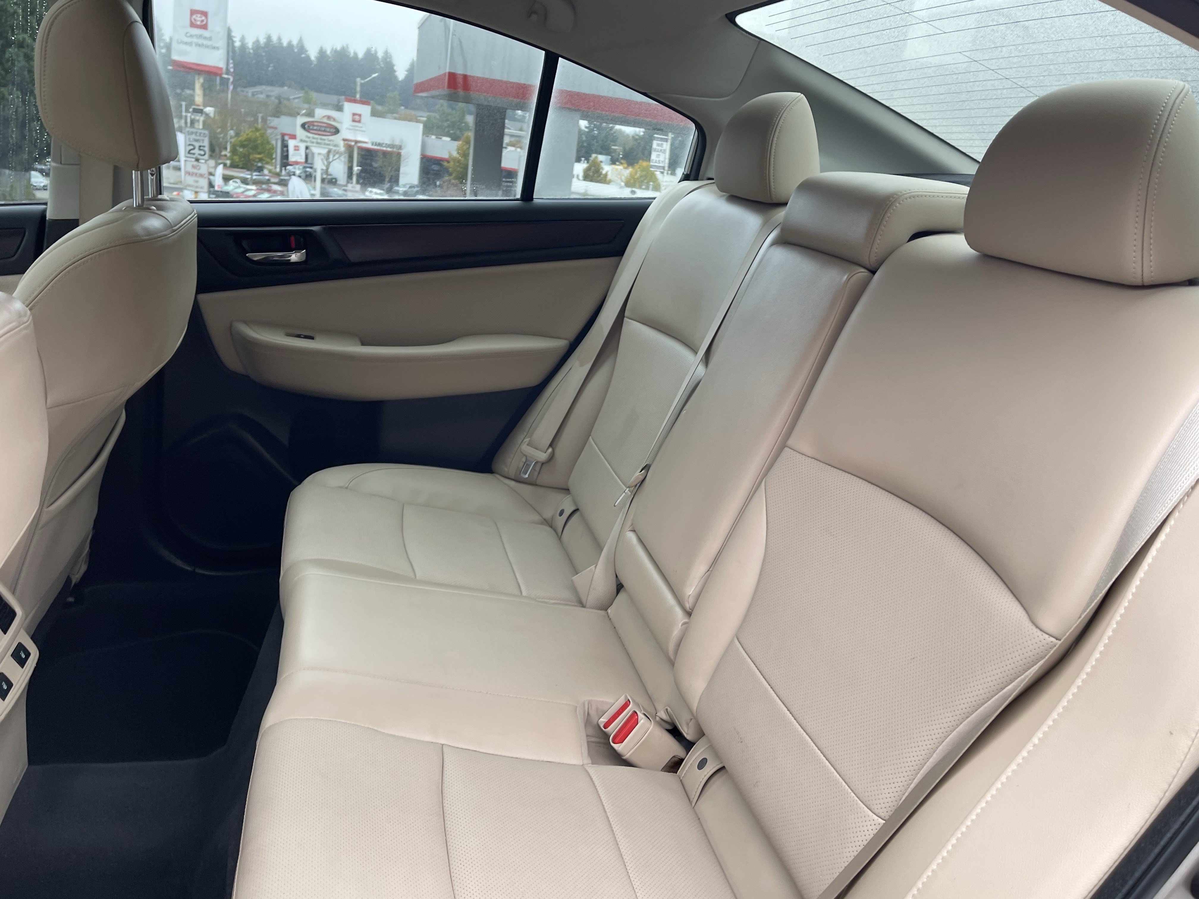 Used 2017 Subaru Legacy 2.5i Limited w/ Popular Package #4 AWD/4WD image 14