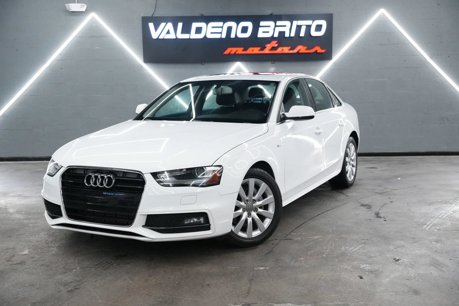Used 2015 Audi A4 2.0T Premium FWD image 1