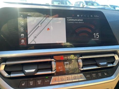 Used 2021 BMW 330i Sedan w/ M Sport Package image 13