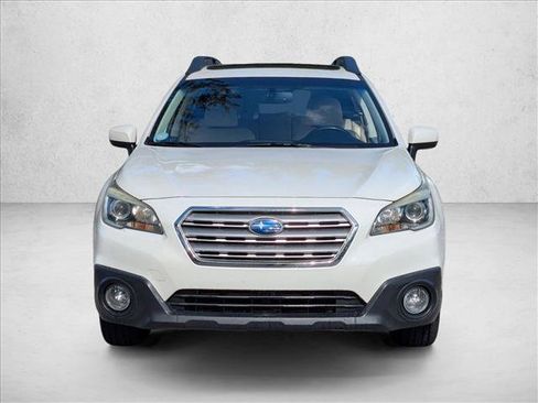 Used 2016 Subaru Outback 2.5i Premium image 2