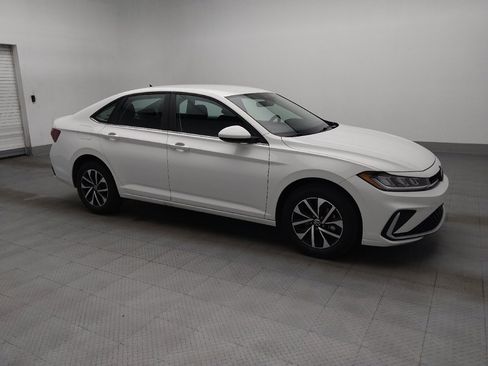 Used 2025 Volkswagen Jetta S FWD image 11