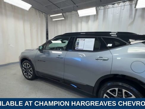 Certified 2023 Chevrolet Blazer RS w/ Driver Confidence II Package AWD/4WD image 7