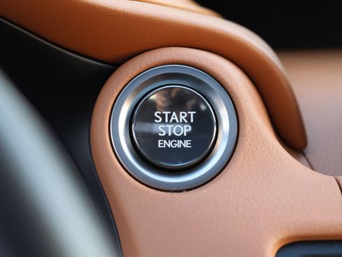 Certified 2025 Lexus IS 350 F Sport image 22