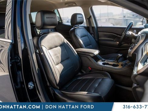 Used 2019 GMC Acadia Denali image 26