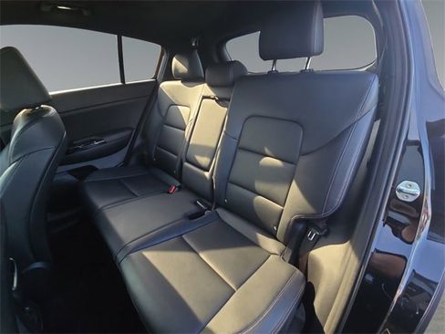 Used 2021 Kia Sportage S w/ S AWD Premium Package image 17