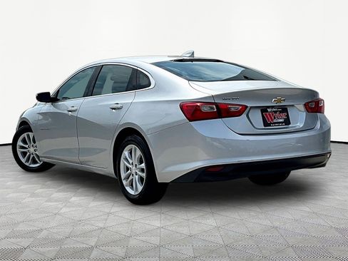 Used 2016 Chevrolet Malibu LT FWD image 4