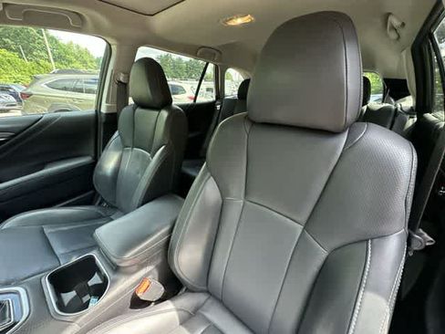 Certified 2022 Subaru Outback Limited AWD/4WD image 17