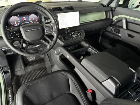 Used 2023 Land Rover Defender 110 75th Limited Edition image 2
