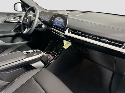 New 2026 BMW X2 xDrive28i w/ Technology Package AWD/4WD image 28