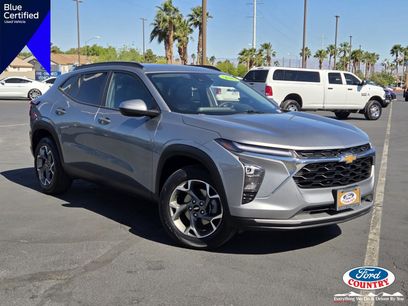 Used 2025 Chevrolet Trax LT