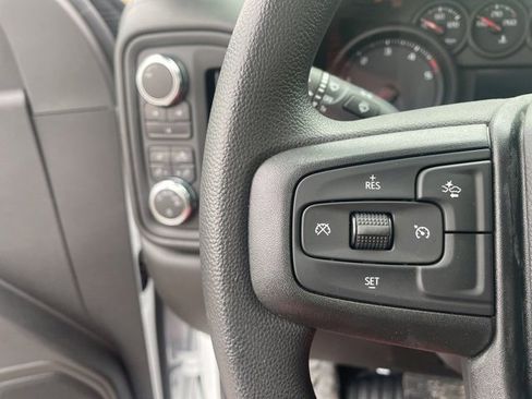 New 2025 GMC Sierra 2500 Pro image 6