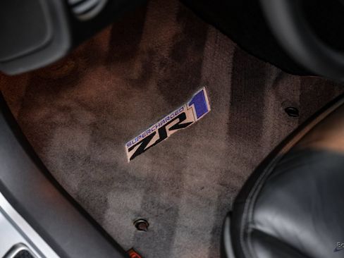 Used 2010 Chevrolet Corvette ZR1 w/ Preferred Equipment Group RWD image 49