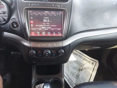 Used 2020 Dodge Journey Crossroad FWD image 10