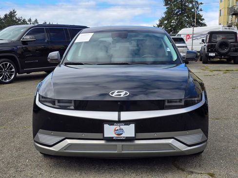 Used 2024 Hyundai Ioniq 5 Limited image 2