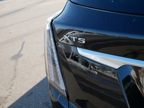 Certified 2024 Cadillac XT5 Sportv w/ LPO, Floor Liner Package image 17