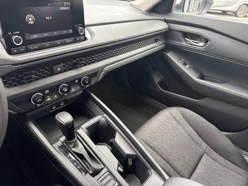 Used 2023 Honda Accord LX image 23