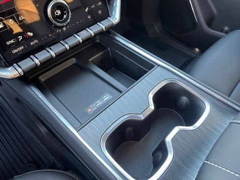 New 2026 GMC Acadia Elevation w/ Elevation Premium Package image 23