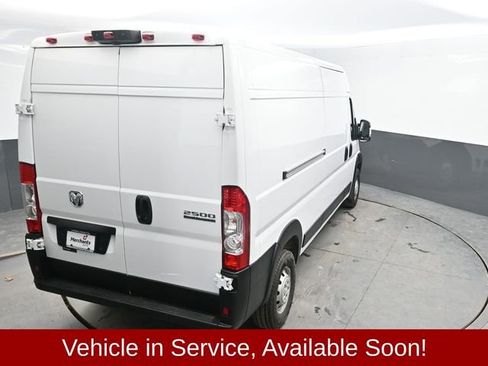 Used 2025 RAM ProMaster 2500 w/ Convenience Group image 27
