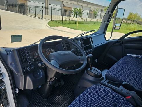 New 2024 Chevrolet Low Cab Forward RWD image 10