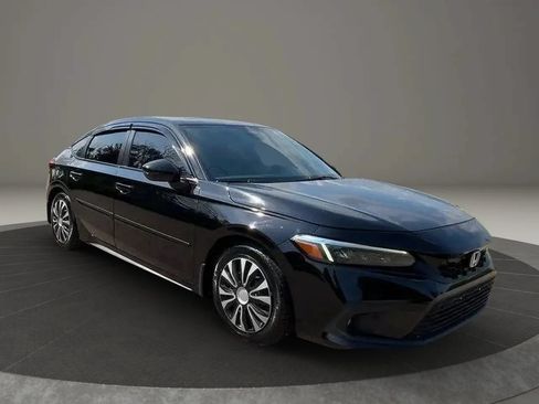Used 2022 Honda Civic Sport Touring image 5