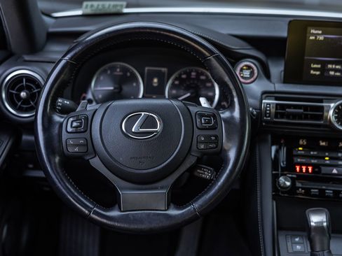 Used 2022 Lexus IS 300 w/ Premium Package image 13
