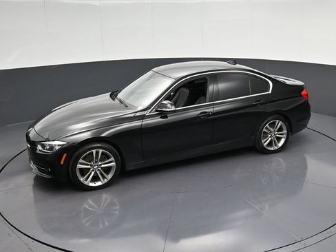 Used 2018 BMW 330i Sedan RWD image 26