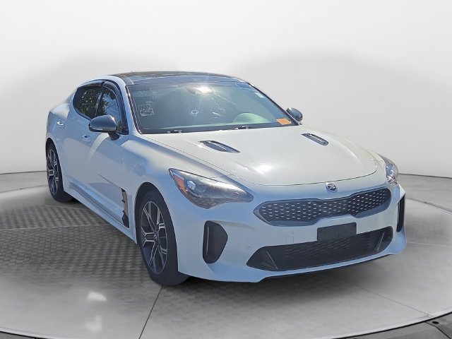 Used 2018 Kia Stinger GT1 AWD/4WD image 7