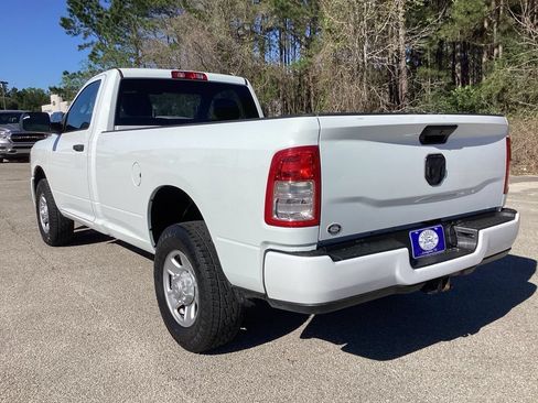 Used 2022 RAM 3500 Tradesman RWD image 9