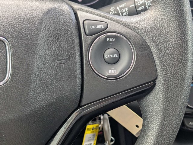 Used 2017 Honda HR-V LX image 26