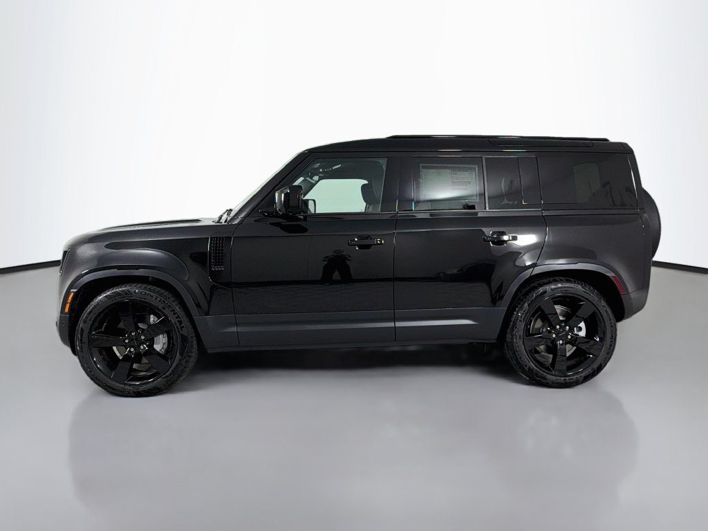 New 2026 Land Rover Defender 110 S AWD/4WD image 8