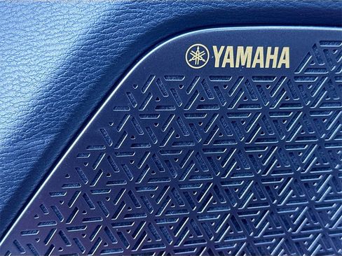 New 2026 Mitsubishi Outlander SE image 19