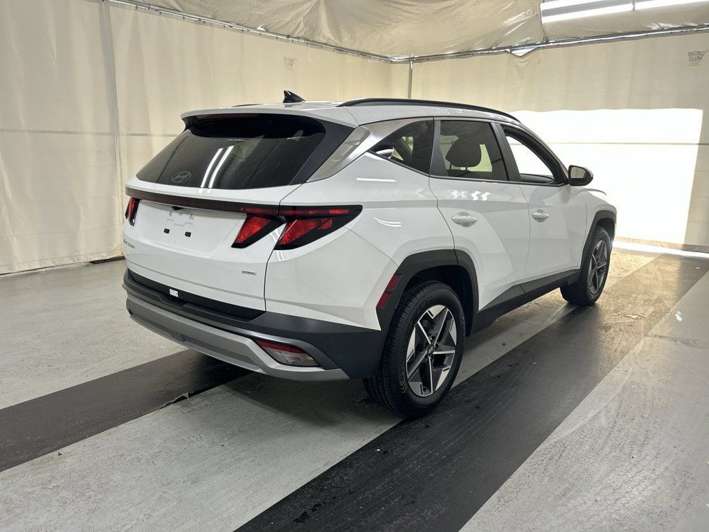 Used 2025 Hyundai Tucson SEL AWD/4WD image 2