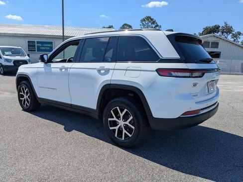 Used 2024 Jeep Grand Cherokee Limited AWD/4WD image 6