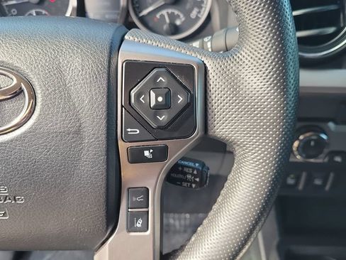 Used 2023 Toyota Tacoma SR5 w/ Technology Package AWD/4WD image 21