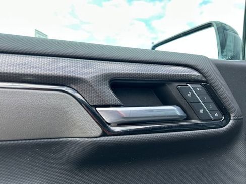 Certified 2023 Chevrolet Silverado 1500 ZR2 w/ Technology Package AWD/4WD image 26