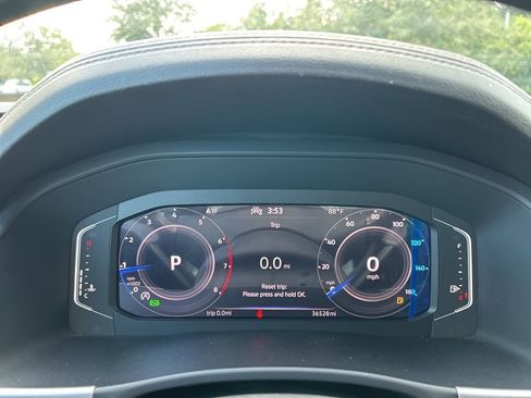 Used 2022 Volkswagen Atlas SE w/ Panoramic Sunroof Package image 19