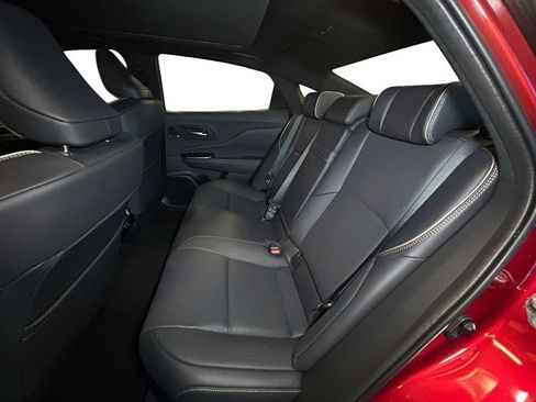 New 2026 Toyota Crown Platinum image 13