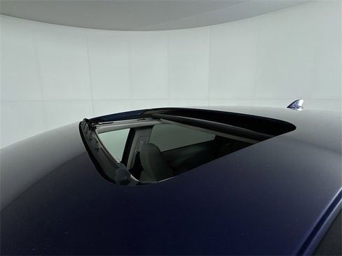 Used 2017 Honda HR-V EX image 12