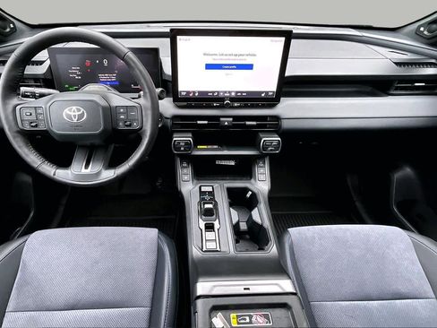 Used 2026 Toyota RAV4 XSE w/ Panoramic Sun Roof Package AWD/4WD image 15