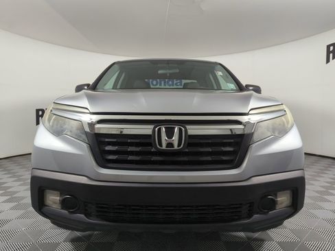 Used 2017 Honda Ridgeline RT image 3
