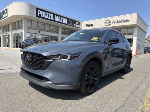 Used 2023 MAZDA CX-5 Carbon Edition image 3