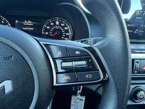 Used 2024 Kia Forte LXS w/ LXS Technology Package image 28