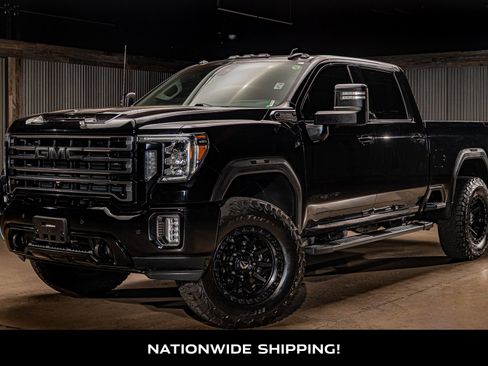 Used 2020 GMC Sierra 2500 AT4 w/ AT4 Premium Package AWD/4WD image 4