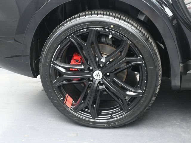 Used 2023 Maserati Levante GT AWD/4WD image 37