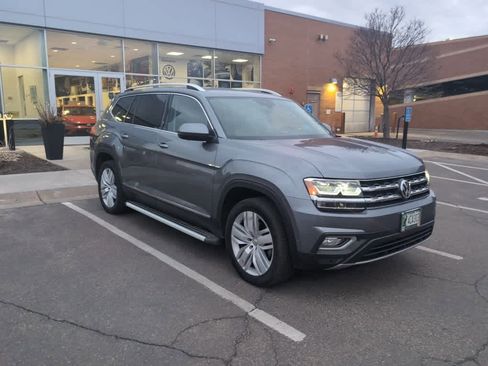 Used 2019 Volkswagen Atlas SEL Premium image 13