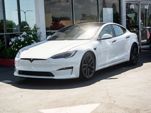 Used 2022 Tesla Model S AWD/4WD image 1